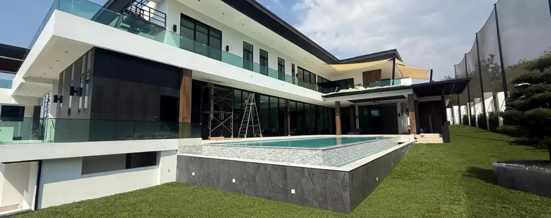 Modern luxury two-storey villa with private pool at Phoenix Golf and Country Club, Huay Yai, Chonburi – Completed 2026 by CSP Construction